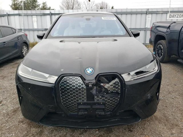 BMW iX  XDRIVE50 , снимка 6 - Автомобили и джипове - 48601579