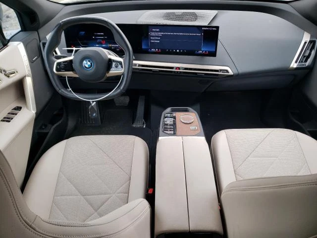 BMW iX  XDRIVE50 , снимка 9 - Автомобили и джипове - 48601579