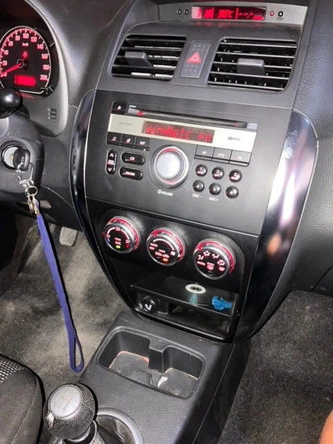 Fiat Sedici, снимка 14 - Автомобили и джипове - 53971365