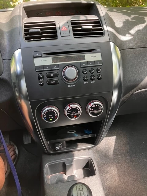 Fiat Sedici, снимка 15 - Автомобили и джипове - 53971365