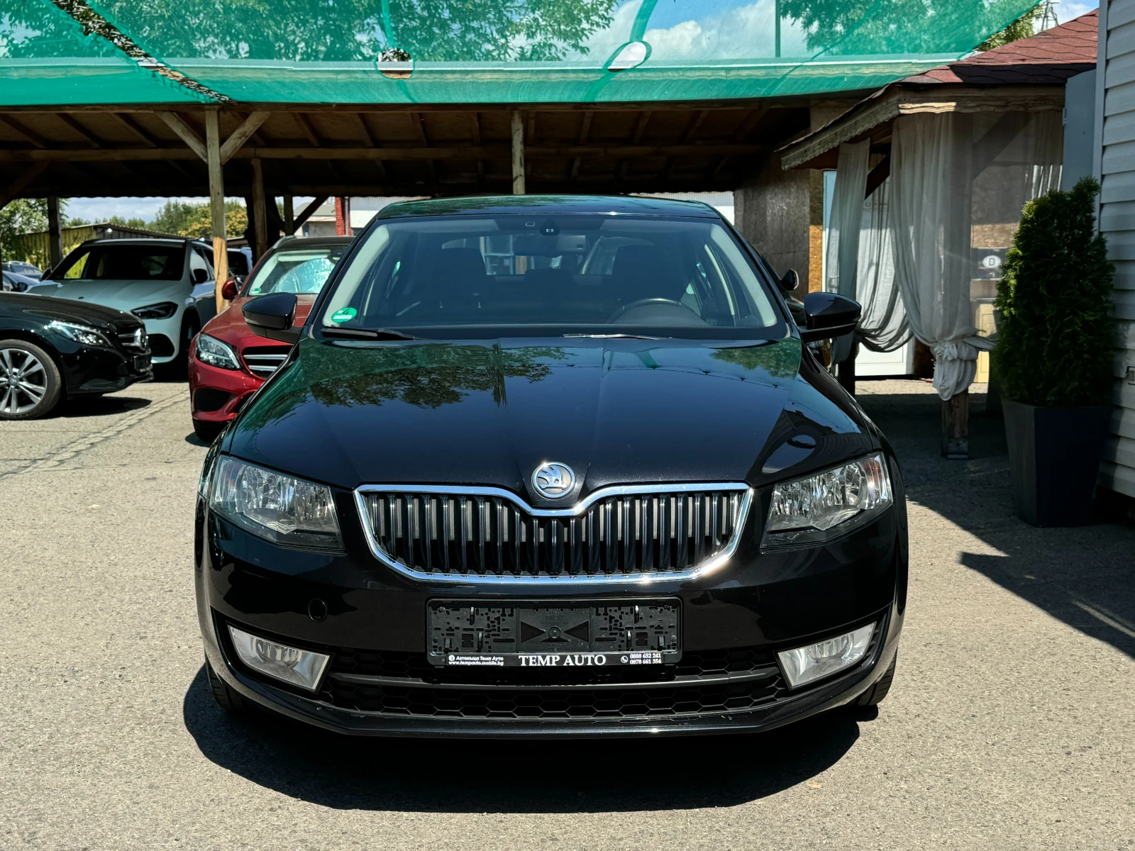 Skoda Octavia 2.0TDI* 150к.с* СЕРВИЗНА КНИЖКА С ПЪЛНА ИСТОРИЯ - изображение 2