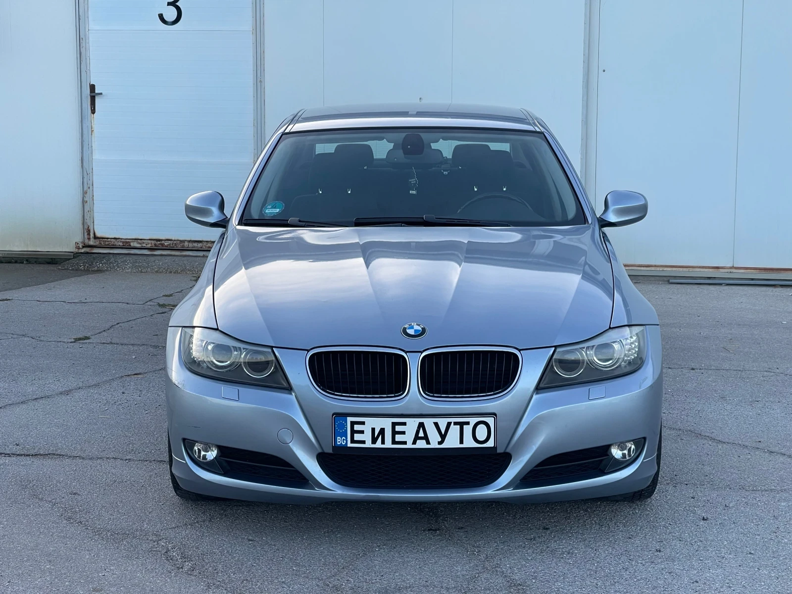 BMW 318 2.0i  - изображение 2