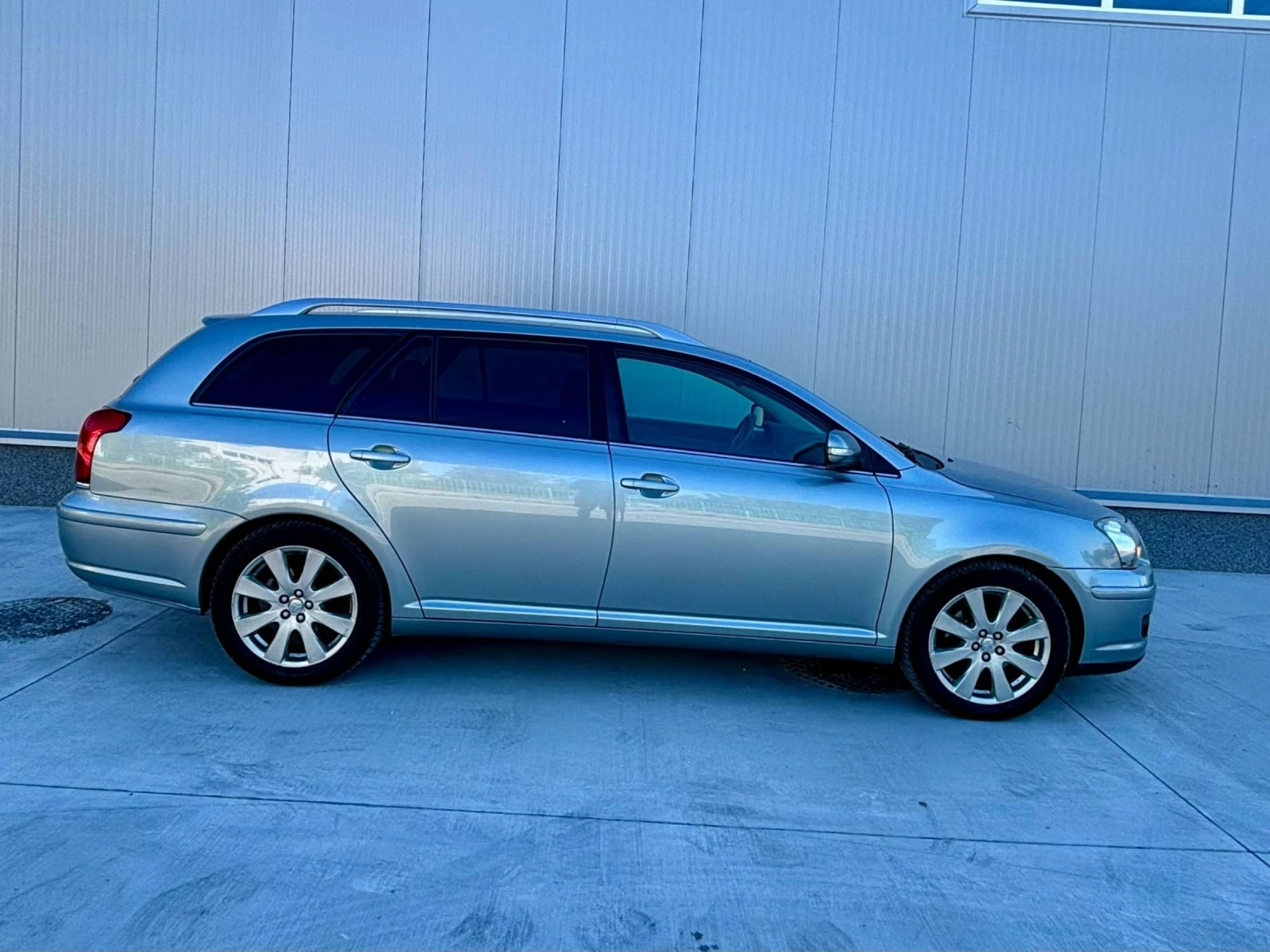 Toyota Avensis 2.0 D-4D/126 к.с./FACELIFT/NAVI - изображение 7