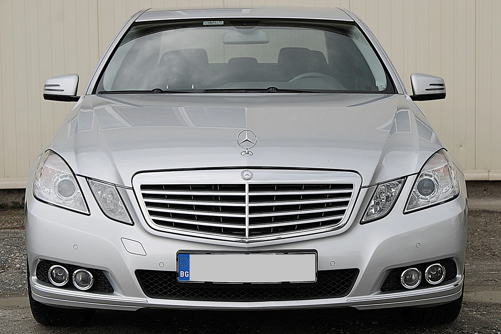 Mercedes-Benz E 220 CDI - изображение 2
