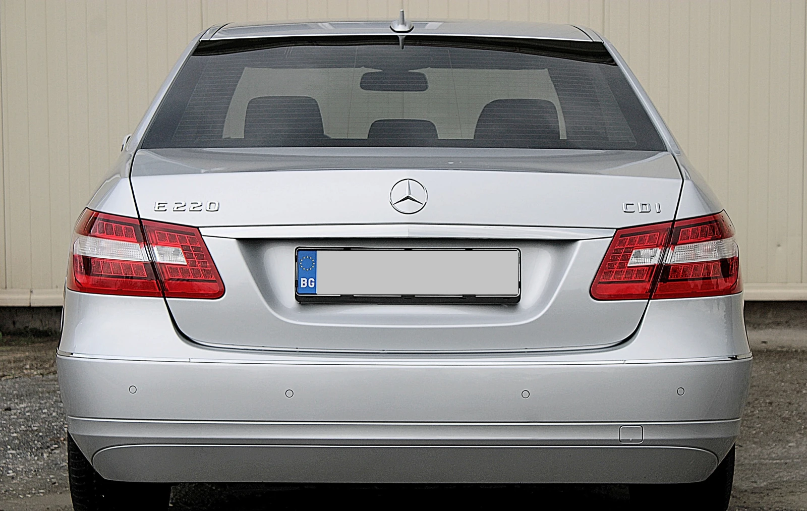 Mercedes-Benz E 220 CDI - изображение 5