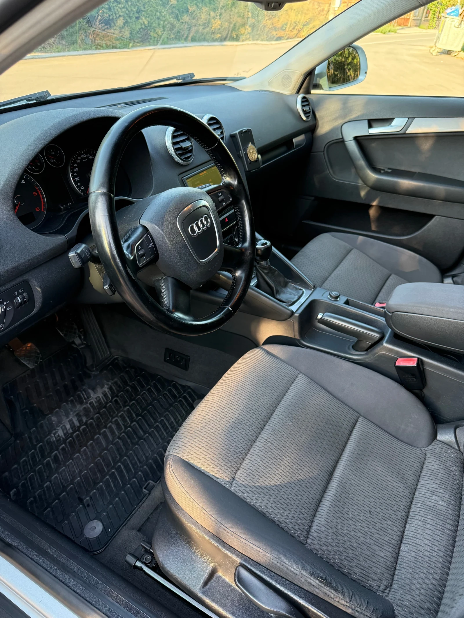 Audi A3 2.0TDI FACELIFT - изображение 7