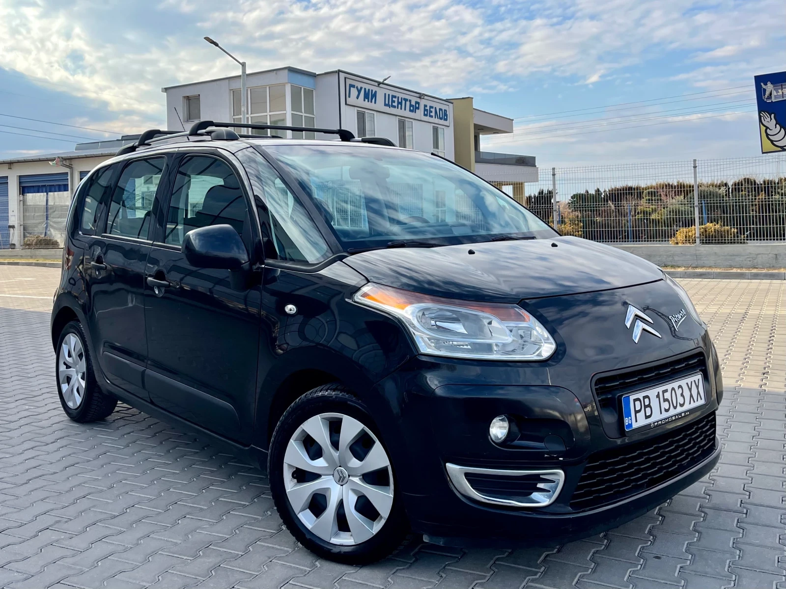 Citroen C3 Picasso 1.6HDi* 92кс* ОБСЛУЖЕНА* СМЕНЕН АНГРЕНАЖ*  - изображение 3