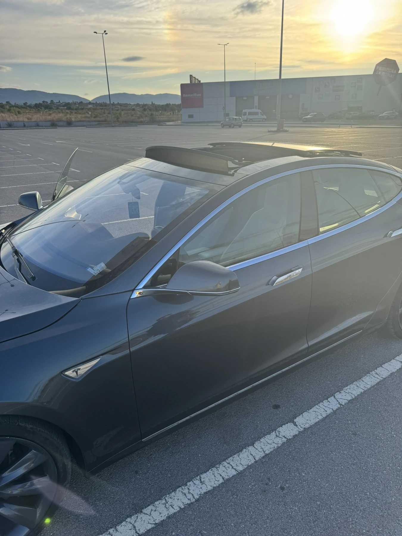 Tesla Model S  - изображение 2