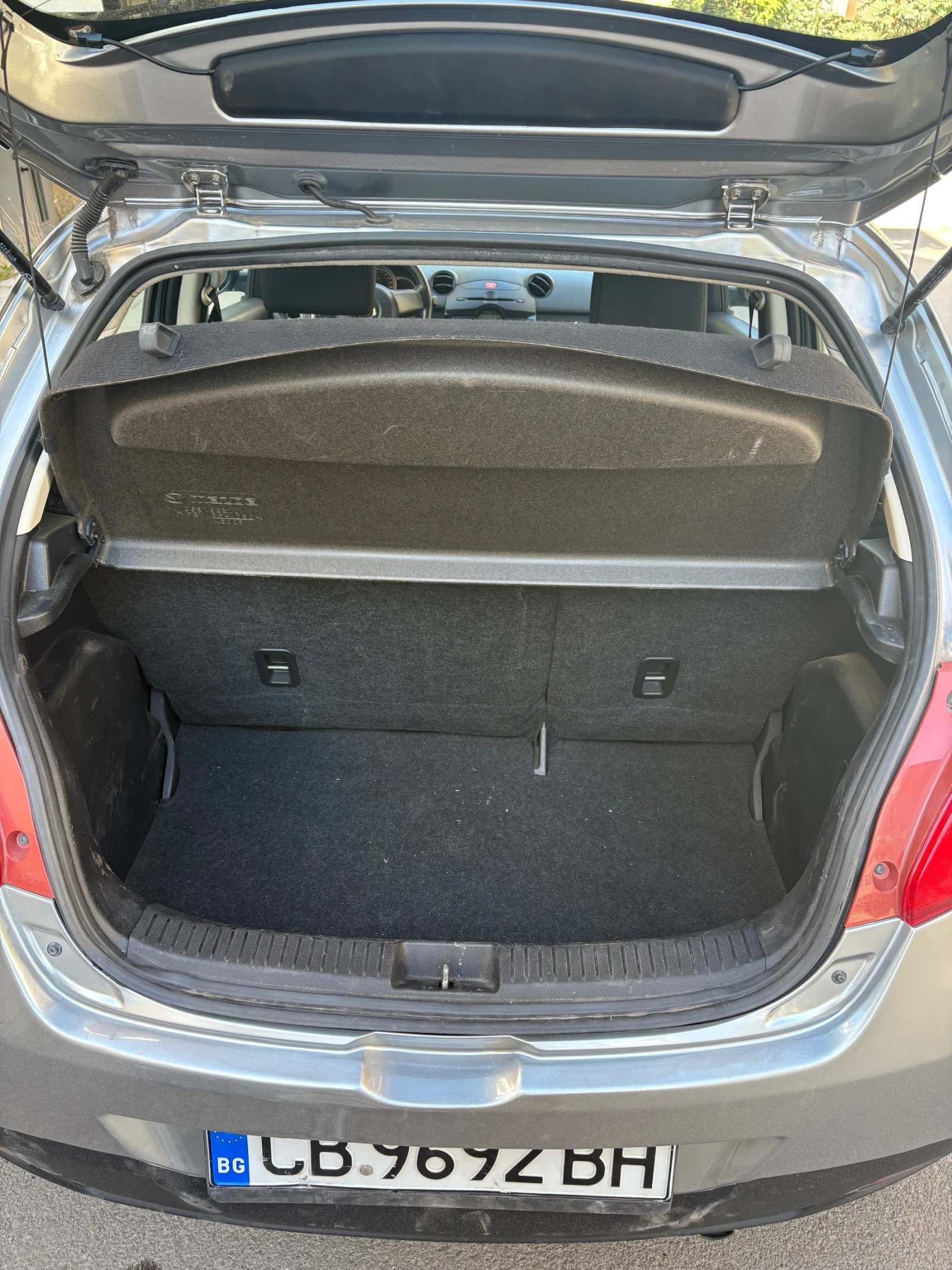 Mazda 2  - изображение 5