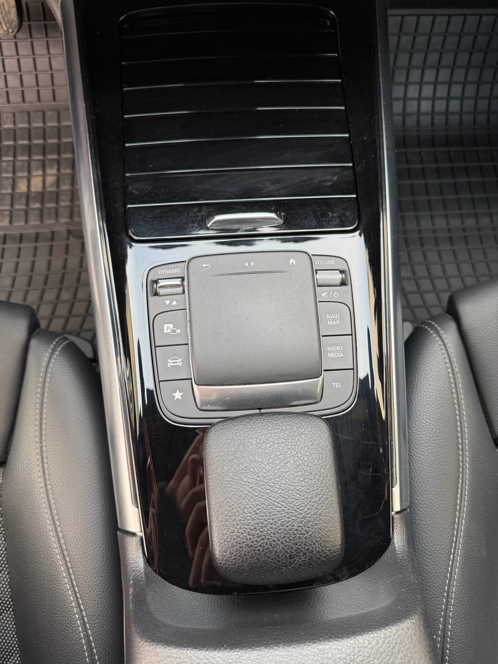 Mercedes-Benz B 200 АВТОМАТ EURO6, снимка 14 - Автомобили и джипове - 54301638