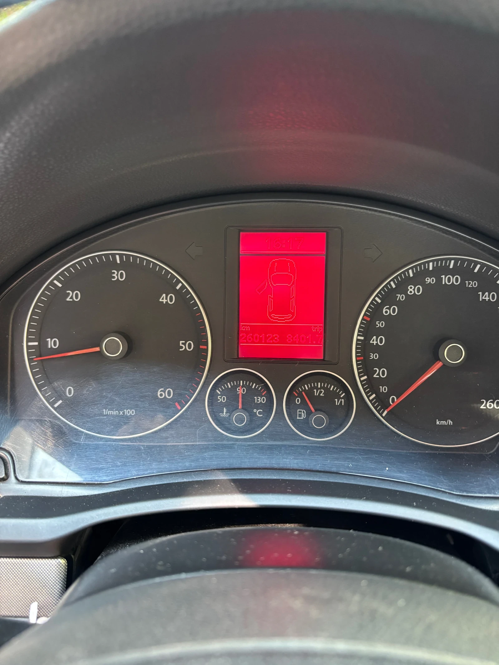 VW Golf 1.9 105 кс, снимка 8 - Автомобили и джипове - 54430948