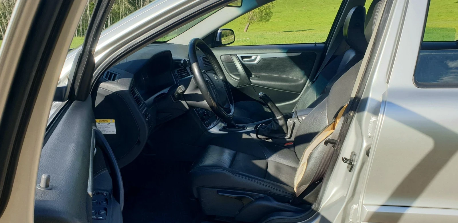 Volvo V70, снимка 7 - Автомобили и джипове - 54443816