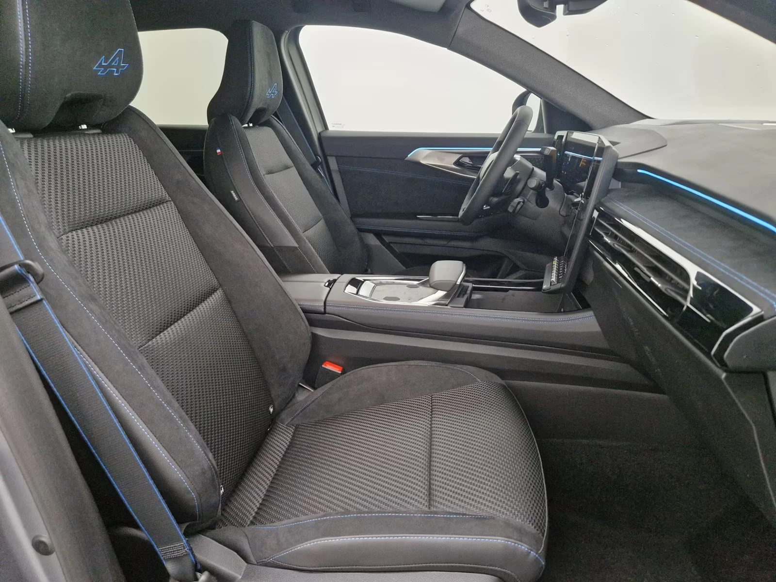 Renault Austral  Esprit Alpine, снимка 11 - Автомобили и джипове - 54777753