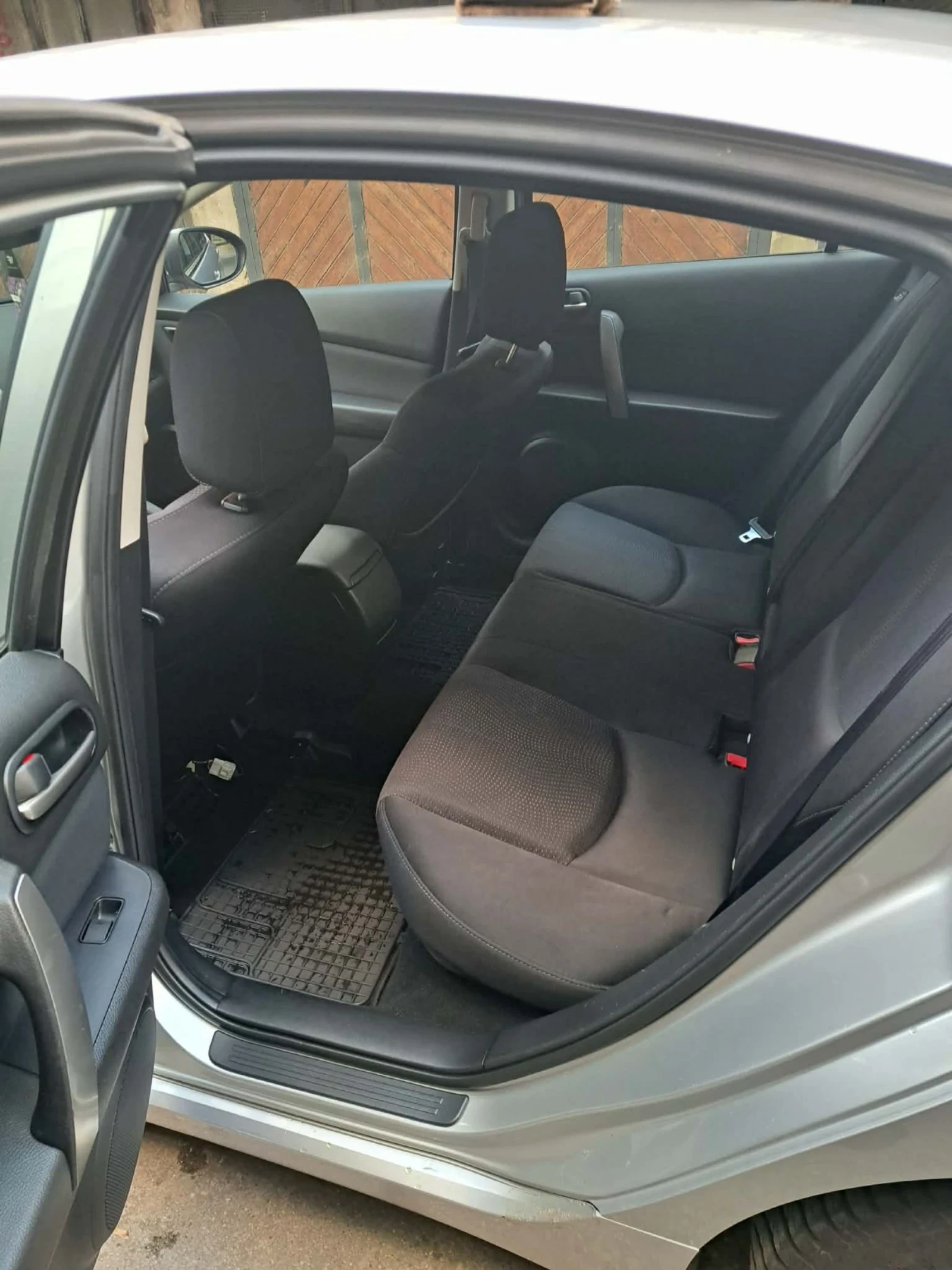 Mazda 6, снимка 8 - Автомобили и джипове - 55039189