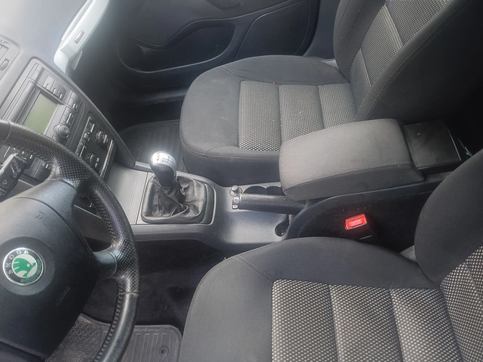 Skoda Octavia, снимка 4 - Автомобили и джипове - 55072848