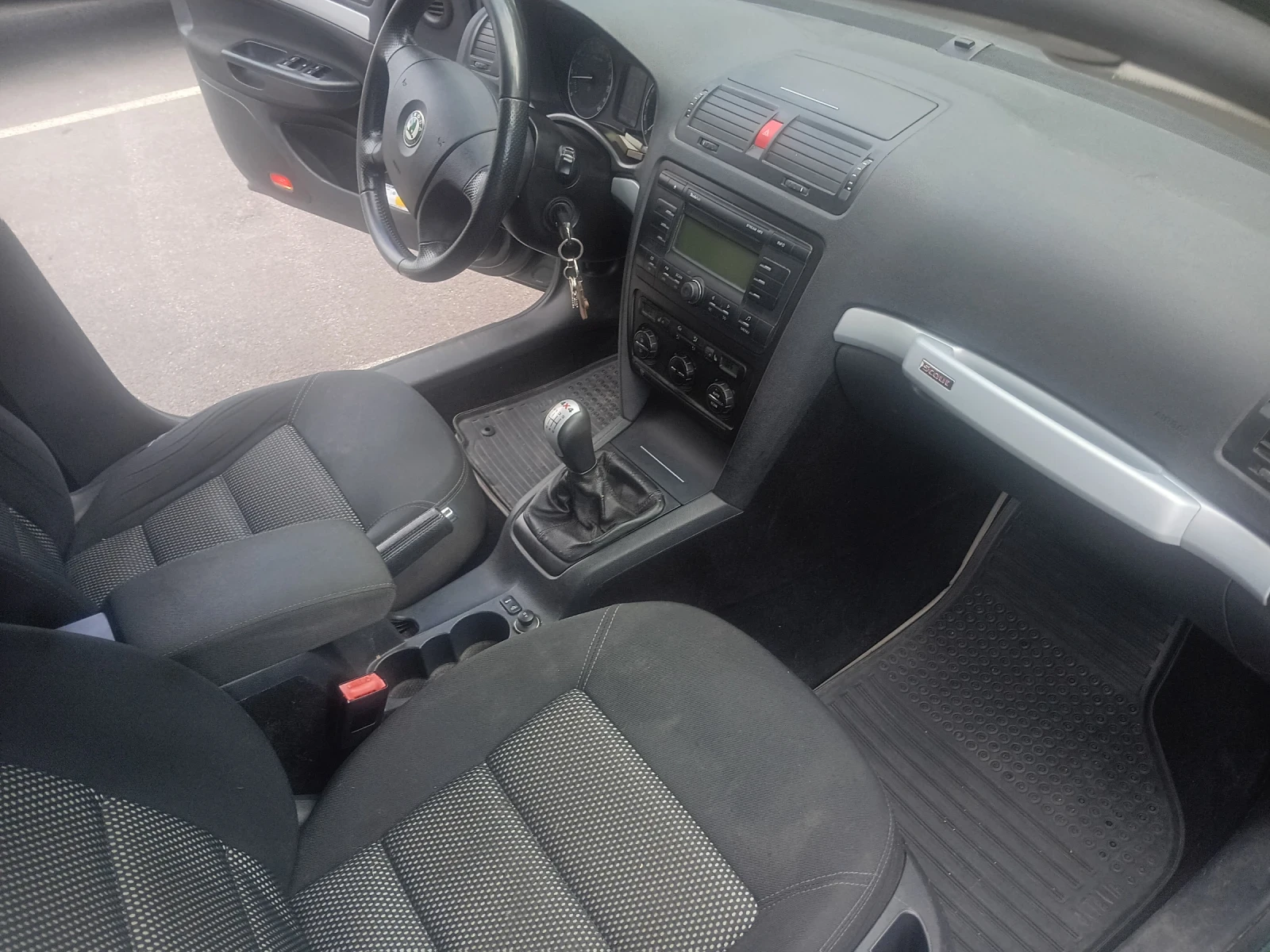 Skoda Octavia, снимка 3 - Автомобили и джипове - 55072848