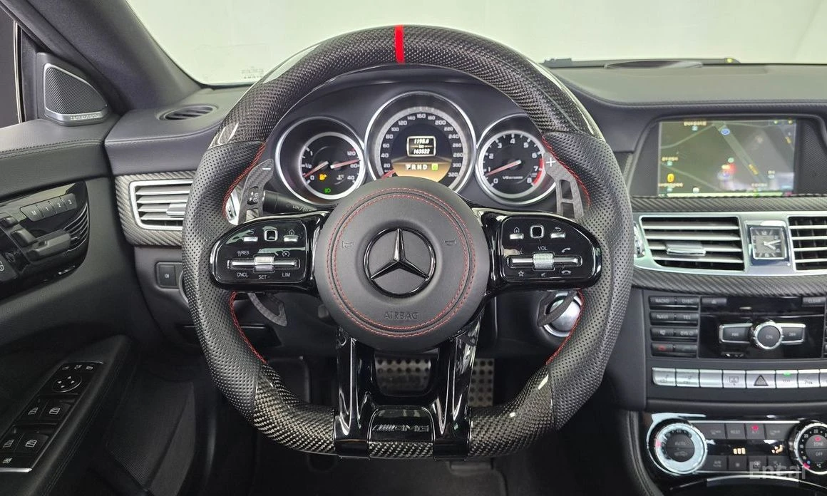 Mercedes-Benz CLS 63 AMG, снимка 12 - Автомобили и джипове - 55776475