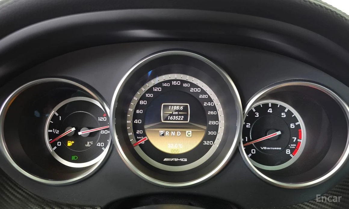 Mercedes-Benz CLS 63 AMG, снимка 8 - Автомобили и джипове - 55776475