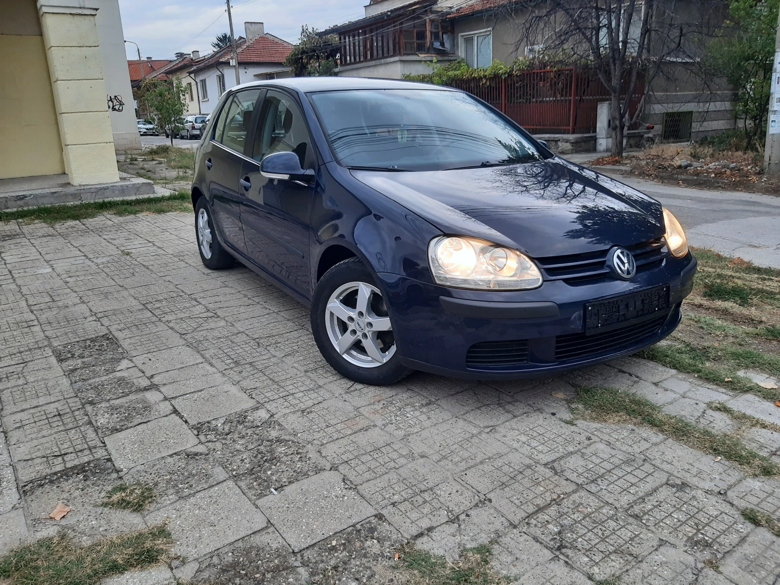 VW Golf Бензинов