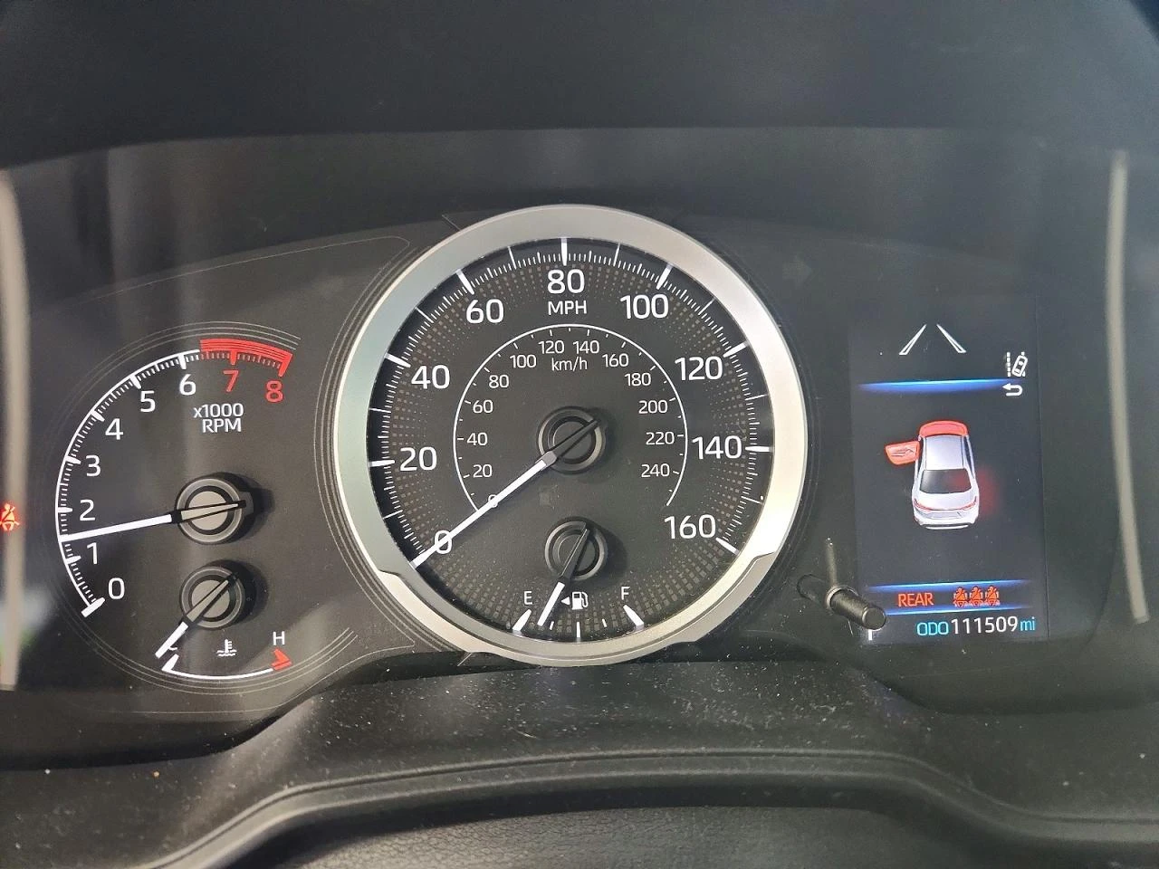 Toyota Corolla 1.8l Le, снимка 9 - Автомобили и джипове - 56364993