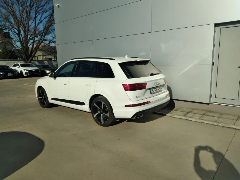 Audi Q7, снимка 6 - Автомобили и джипове - 48221104