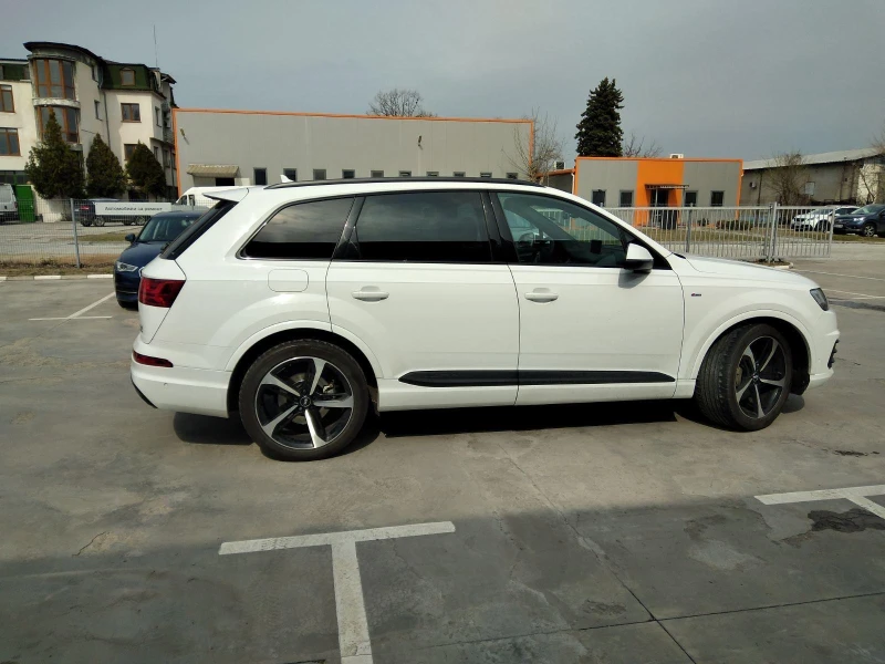 Audi Q7, снимка 7 - Автомобили и джипове - 48221104