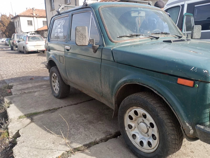 Lada Niva, снимка 4 - Автомобили и джипове - 48884295