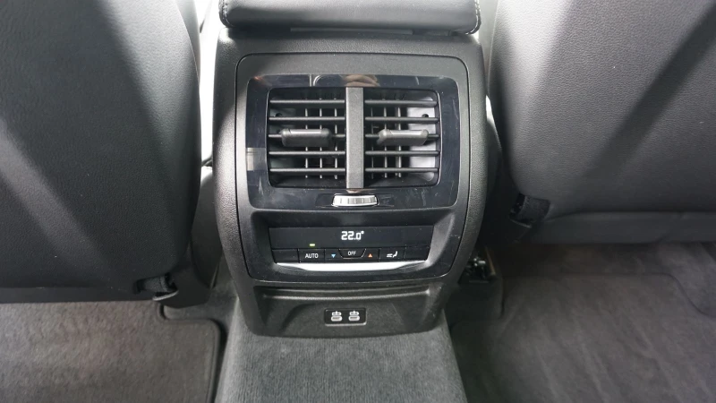 BMW X3 M Competition xDrive KeyGo Distr 360  H/K #iCarbg, снимка 15 - Автомобили и джипове - 50656252