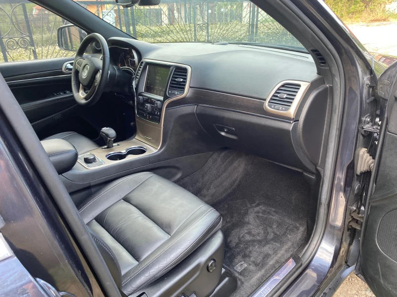 Jeep Grand cherokee 3.6 Бензин, снимка 6 - Автомобили и джипове - 51490598