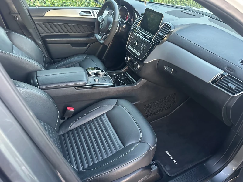 Mercedes-Benz GLE 350 * AMG NIGHT PACKAGE* KEYLESS* , снимка 11 - Автомобили и джипове - 51760335