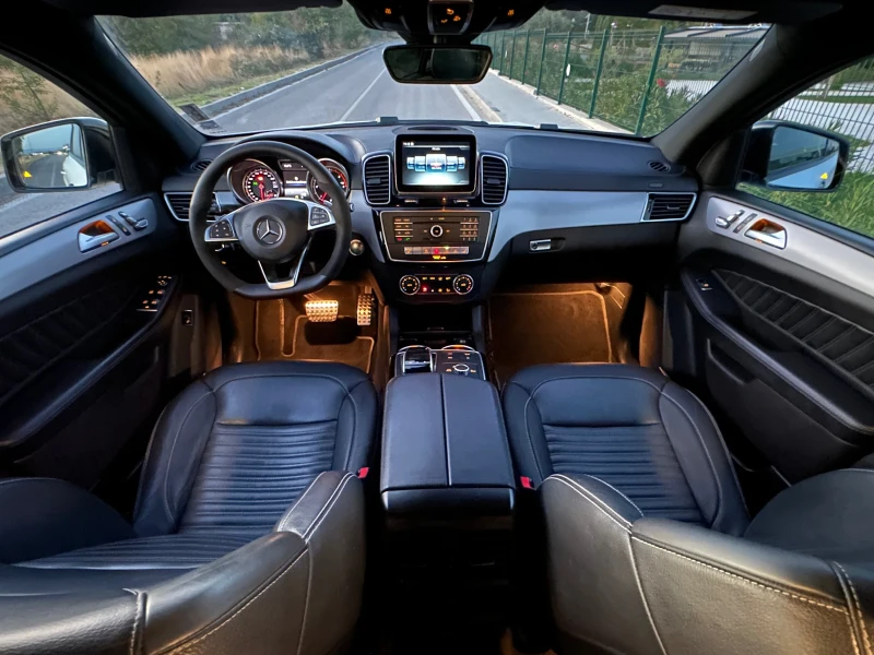 Mercedes-Benz GLE 350 * AMG NIGHT PACKAGE* KEYLESS* , снимка 9 - Автомобили и джипове - 51760335