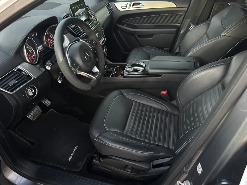 Mercedes-Benz GLE 350 * AMG NIGHT PACKAGE* KEYLESS* , снимка 10 - Автомобили и джипове - 51760335