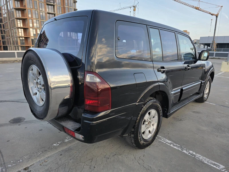 Mitsubishi Pajero 3.2 D-ID, снимка 5 - Автомобили и джипове - 53261110