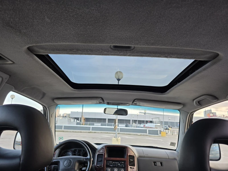 Mitsubishi Pajero 3.2 D-ID, снимка 16 - Автомобили и джипове - 53261110