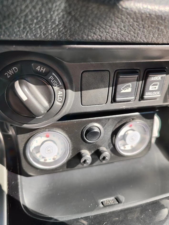 Nissan Navara, снимка 4 - Автомобили и джипове - 53665628