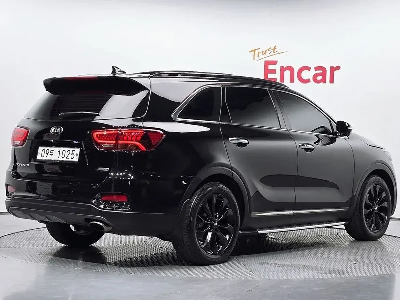 Kia Sorento 2.0 Turbo 4Wd Master Special, снимка 2 - Автомобили и джипове - 56735902