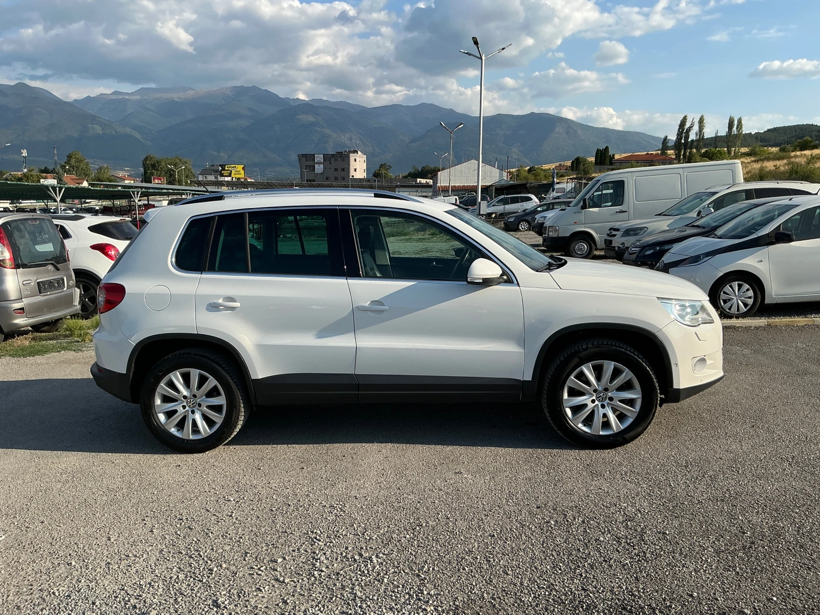 VW Tiguan 2.0 TDI - изображение 4