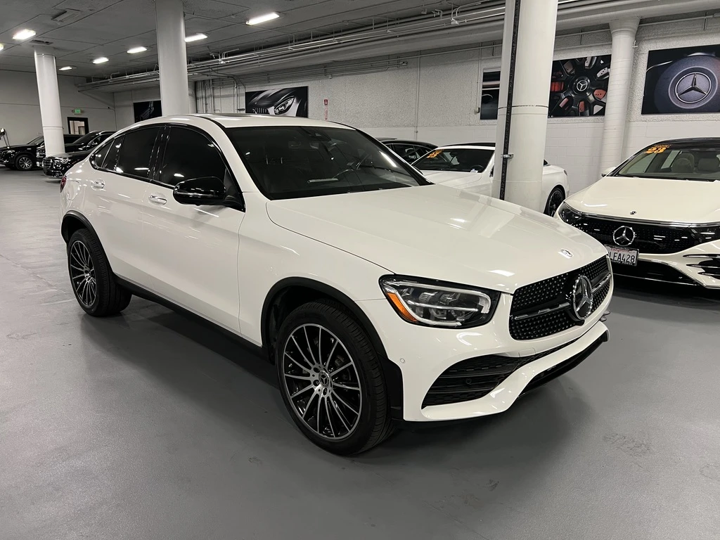 Mercedes-Benz GLC 300 COUPE, снимка 3 - Автомобили и джипове - 53773959