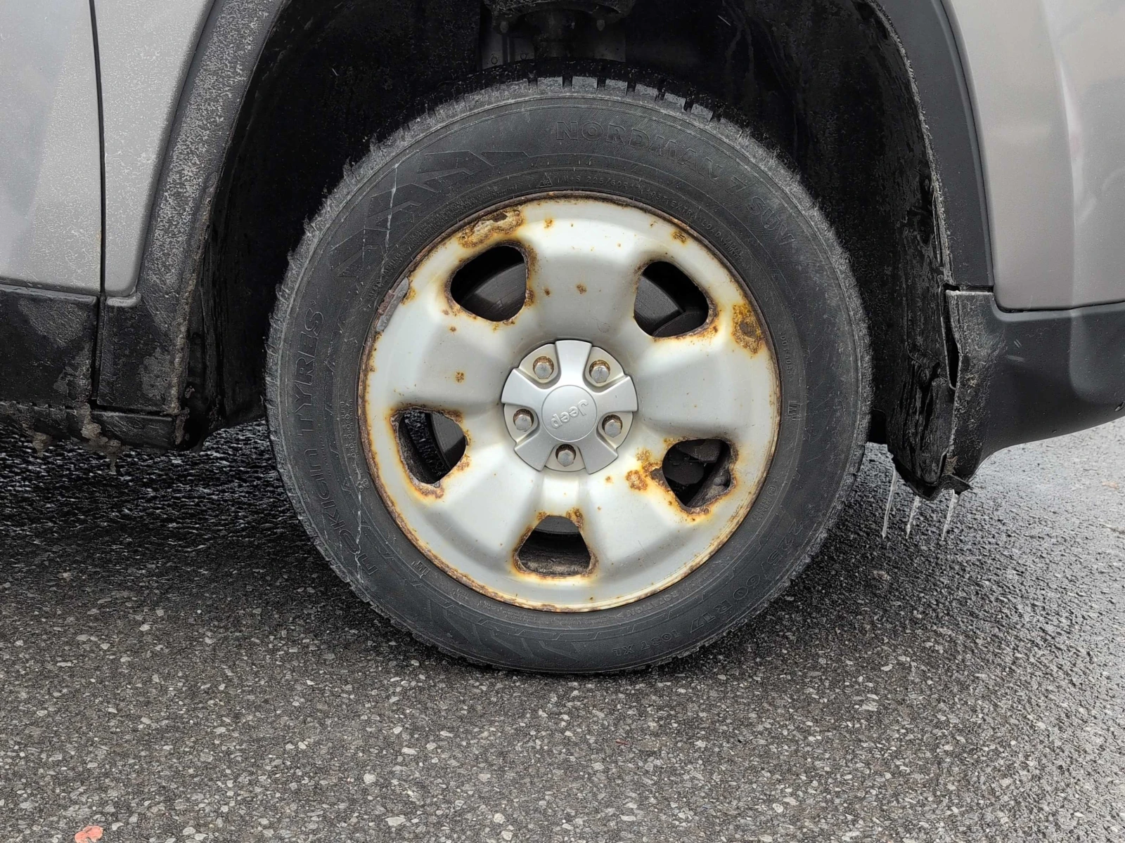 Jeep Cherokee 2.4L 4cyl FWD, снимка 7 - Автомобили и джипове - 53935732