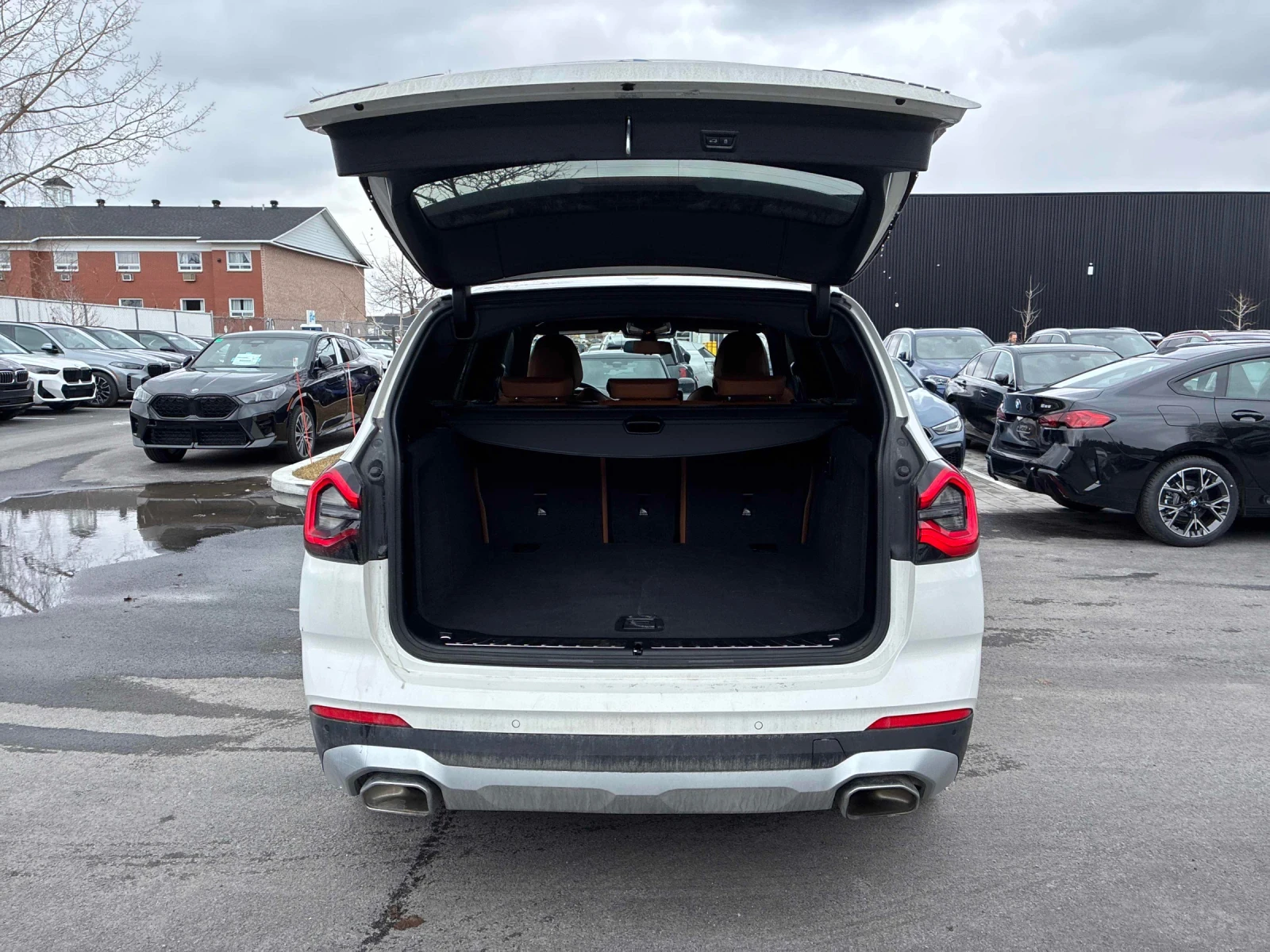 BMW X3 30i * ПАНОРАМА * ПОДГРЕВ * 360 CAM * CAR FAX * , снимка 12 - Автомобили и джипове - 54126081