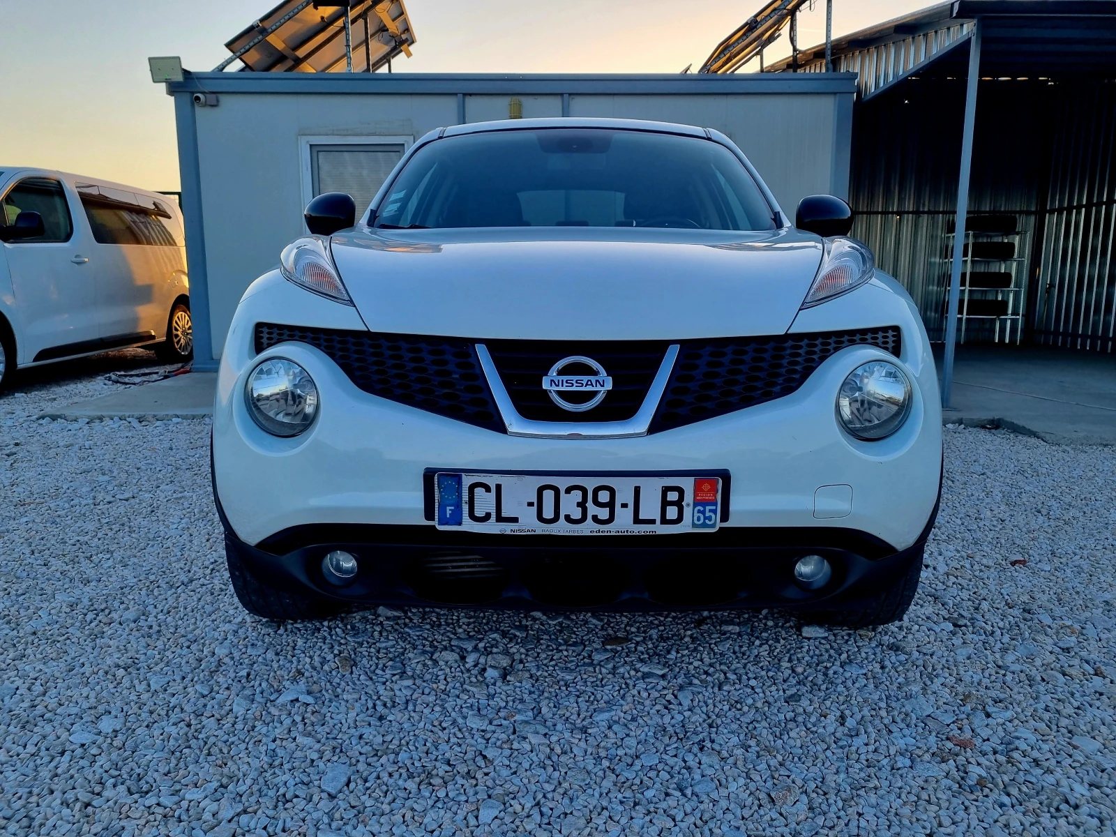 Nissan Juke 1.5 DCI 110ks.EVRO 5 Tekna , снимка 3 - Автомобили и джипове - 54380349