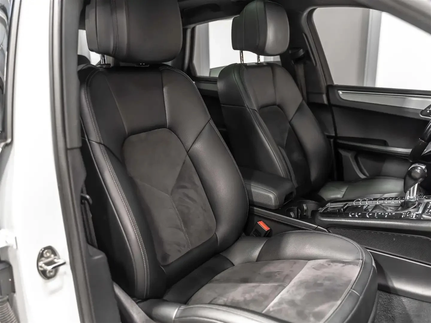 Porsche Macan ���� �� �������� + ����������� & ���� ������  | Mobile.bg � ����������� 13