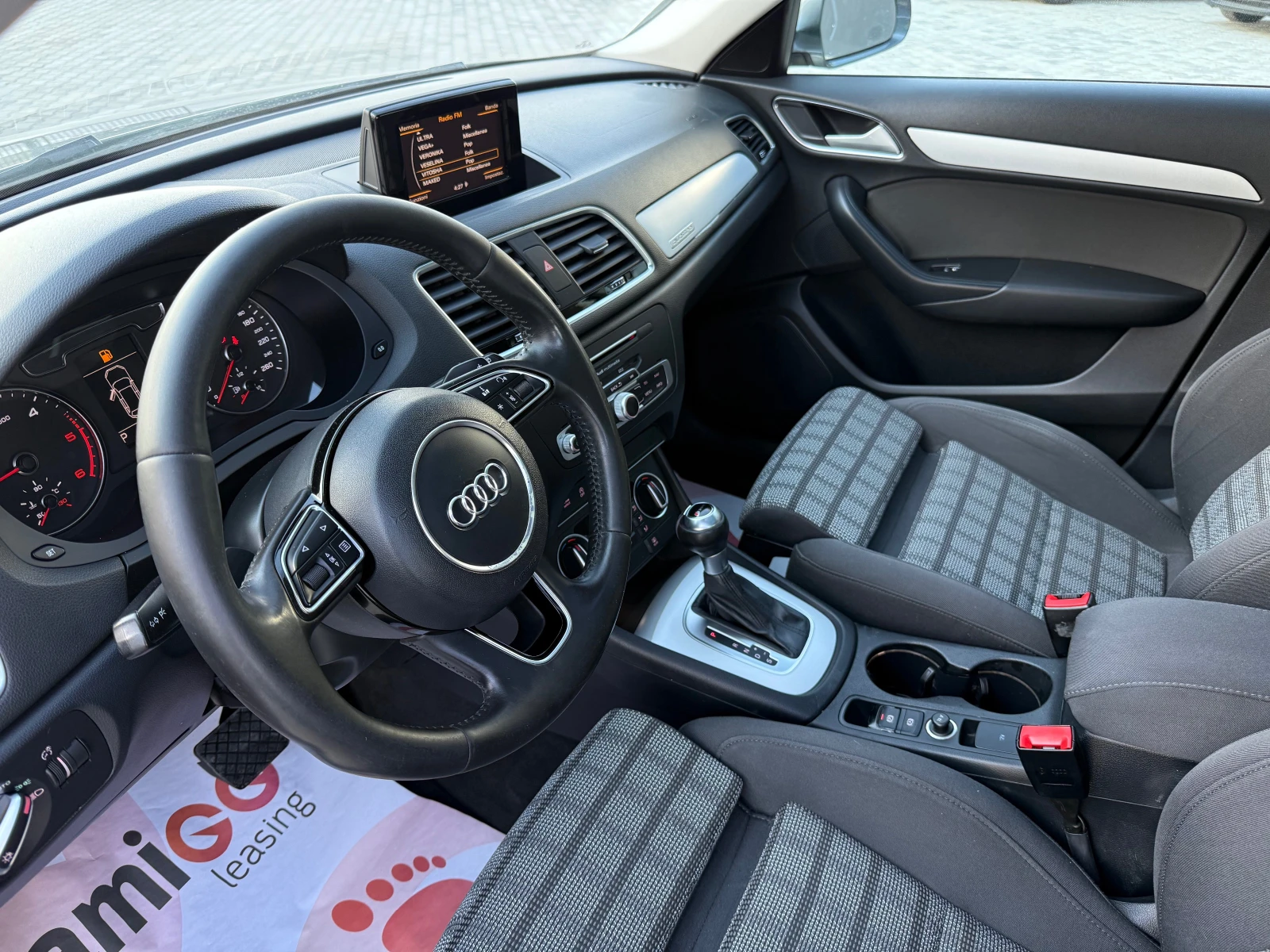 Audi Q3 2.0TDI 150 ks face lift S line Собствен лизинг !!!, снимка 8 - Автомобили и джипове - 54843481