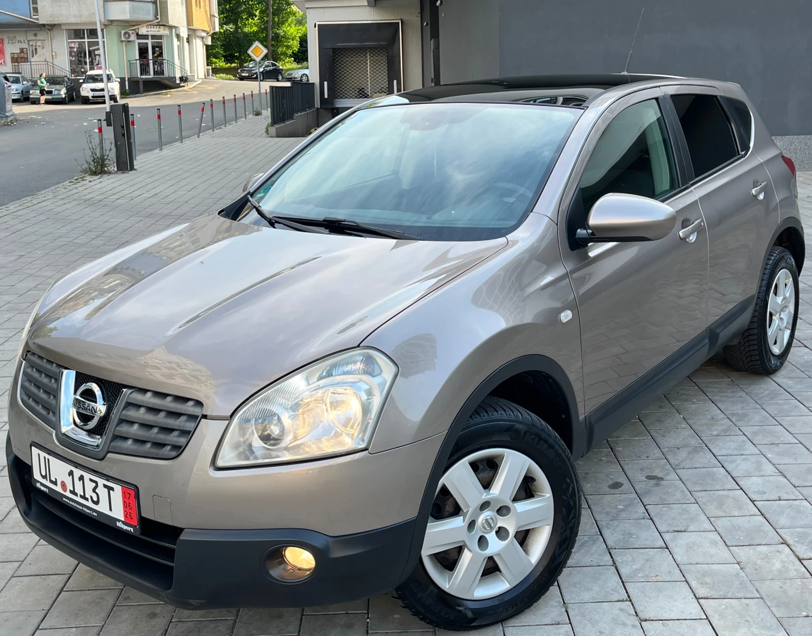 Nissan Qashqai 2.0DCI/150КС/2008/Г, снимка 3 - Автомобили и джипове - 54937473