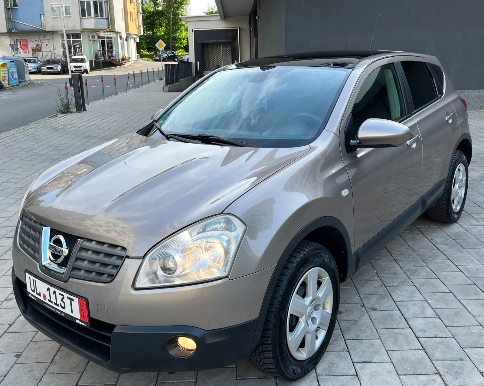 Nissan Qashqai 2.0DCI/150КС/2008/Г, снимка 10 - Автомобили и джипове - 54937473