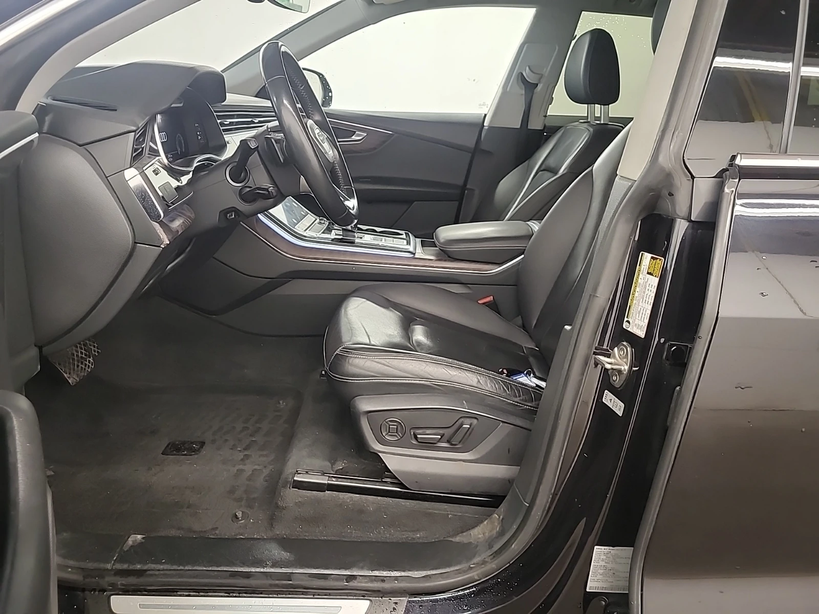 Audi Q8 2019 Audi Q8 PROGRESSIV, снимка 7 - Автомобили и джипове - 55994132