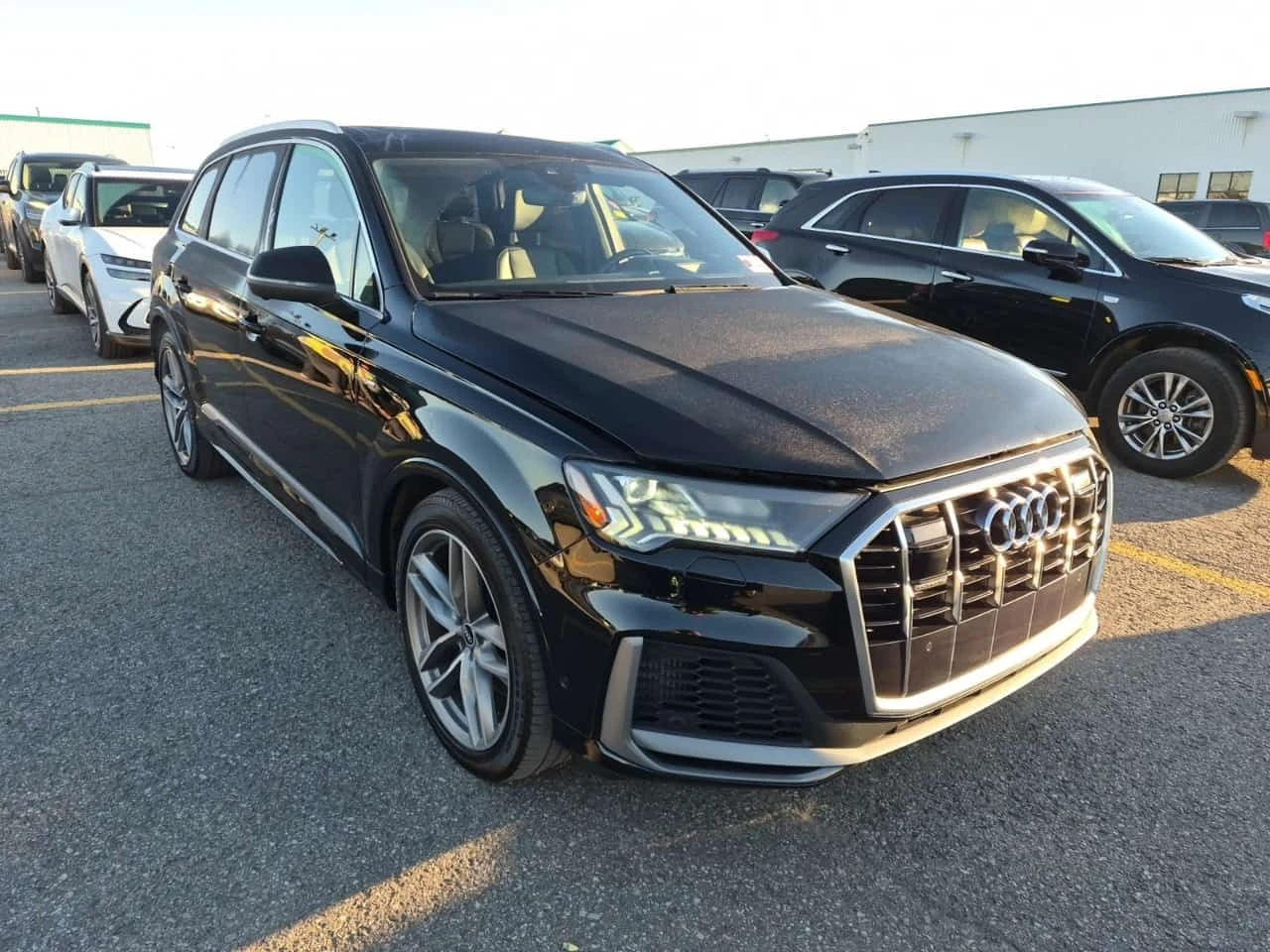 Audi Q7 / ДИСТРОНИК / ОБДУХВАНЕ / ПАНОРАМА / 2 КЛЮЧА, снимка 2 - Автомобили и джипове - 56211823