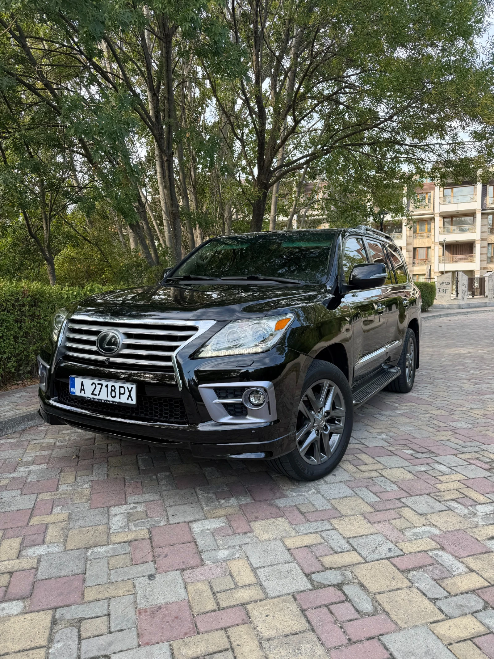Lexus LX 570 F sport, снимка 9 - Автомобили и джипове - 56293478