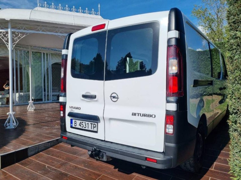 Opel Vivaro 1.6 cdti , снимка 4 - Бусове и автобуси - 45651357