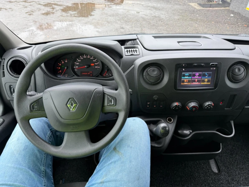 Renault Master T35 2.3 DCI, снимка 16 - Бусове и автобуси - 49417241